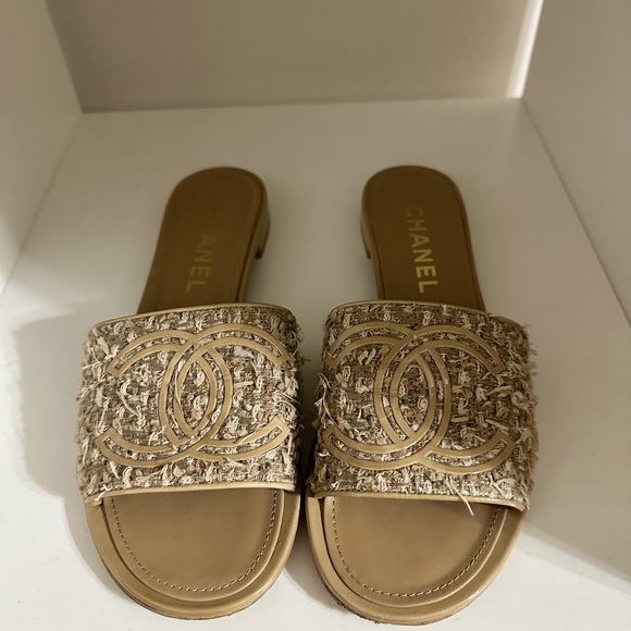 Chanel Sandals women’s size 8.5 - Picture 2 of 5